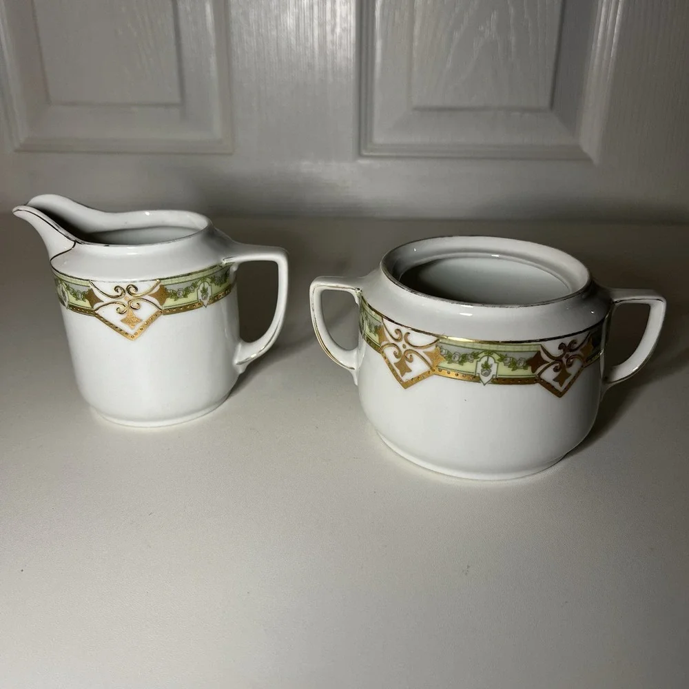 antique hand-painted porcelain creamer and‎ sugar bowl set